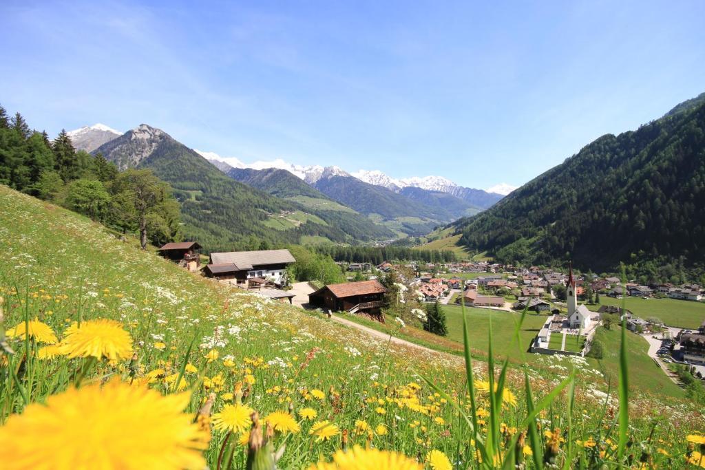 Lechnerhof Bed & Breakfast Lutago Room photo