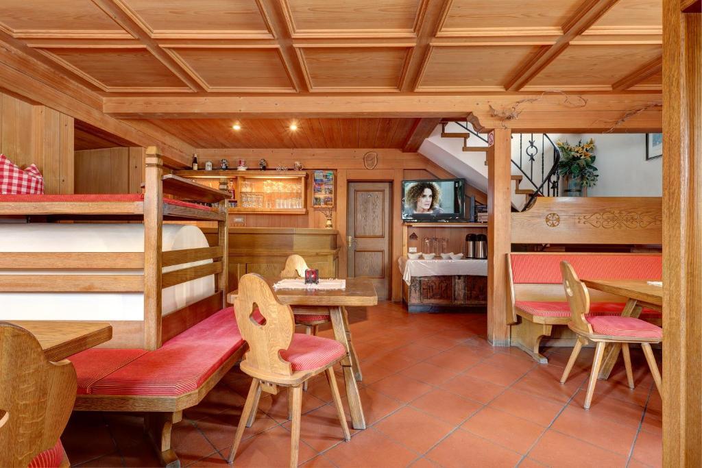 Lechnerhof Bed & Breakfast Lutago Exterior photo